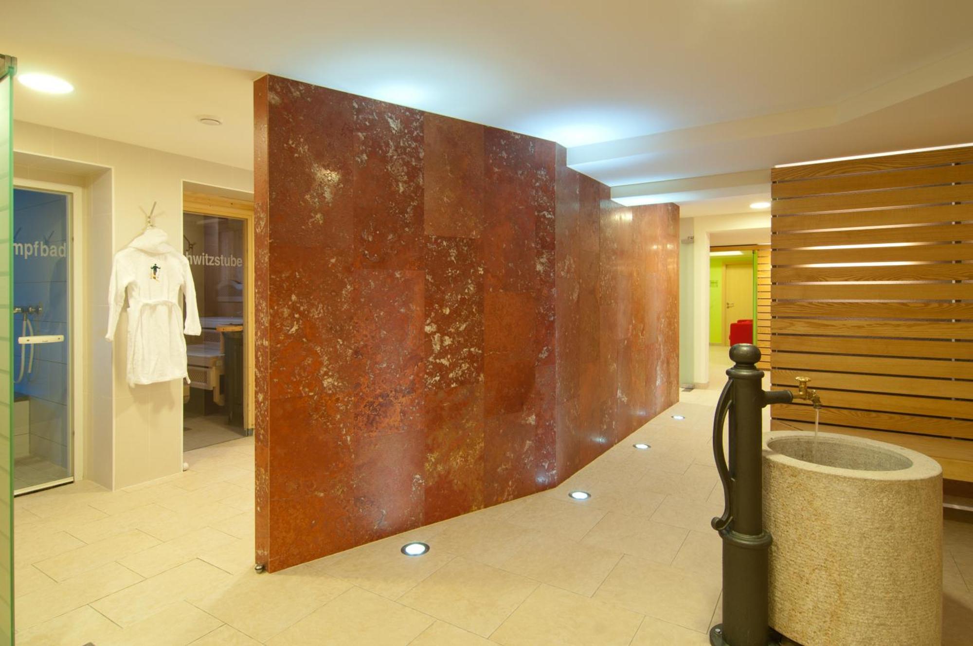 Hotel Alpenland โอเบอร์เทาเอิร์น ภายนอก รูปภาพ