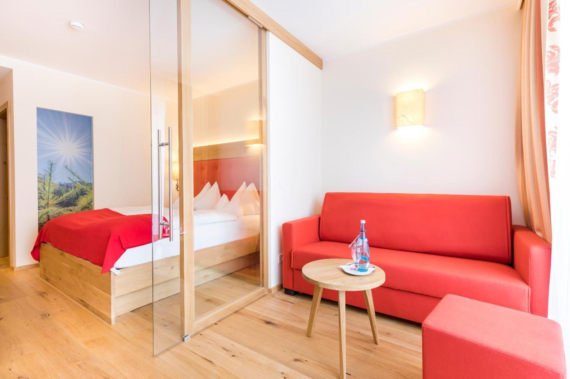 Hotel Alpenland โอเบอร์เทาเอิร์น ภายนอก รูปภาพ