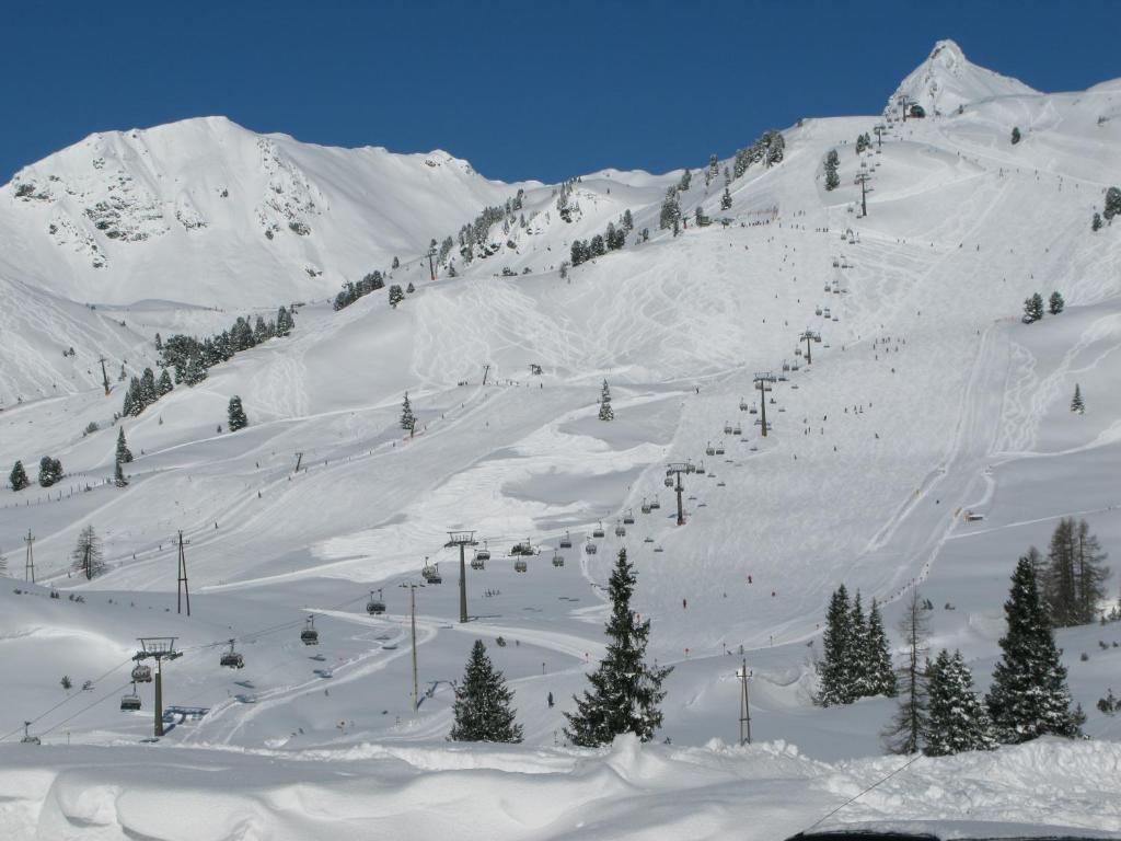 Hotel Alpenland โอเบอร์เทาเอิร์น ภายนอก รูปภาพ