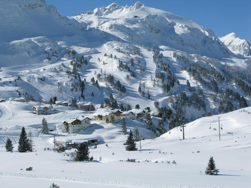 Hotel Alpenland โอเบอร์เทาเอิร์น ภายนอก รูปภาพ