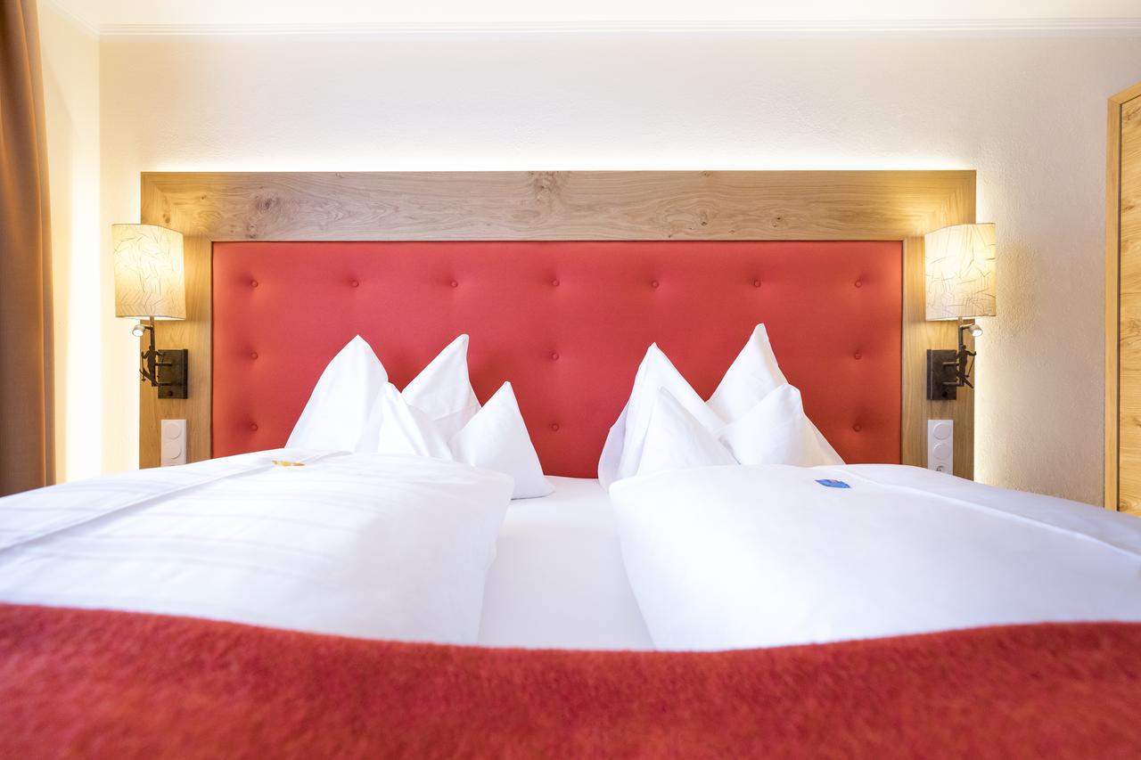Hotel Alpenland โอเบอร์เทาเอิร์น ภายนอก รูปภาพ